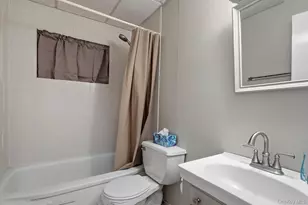 135 E 25th St, Huntington Station, NY 11746 - Photo 18