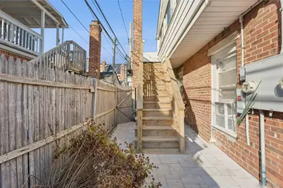 107 Pacific Boulevard, Long Beach, NY 11561 - Photo 22