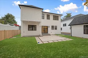 22 Franklin Ave, Port Washington, NY 11050 - Photo 36