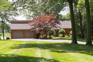 1 Pine Point, Lloyd Harbor, NY 11743 - Photo 4