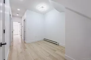 18-22 Astoria Park S, Astoria, NY 11102 - Photo 12