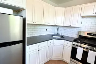 91 Tulip Ave, Floral Park, NY 11001 - Photo 14