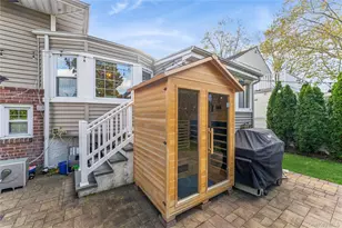 575 Cornwell Ave, Malverne, NY 11565 - Photo 24