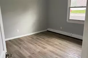 20 Westfield Rd, Coram, NY 11727 - Photo 14