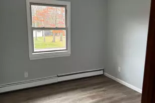 20 Westfield Rd, Coram, NY 11727 - Photo 12