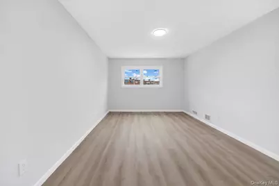 1457 Stickney Place, Bronx, NY 10469 - Photo 4