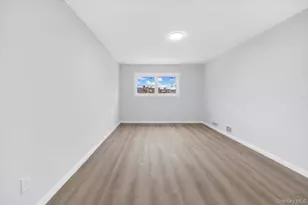 1457 Stickney Pl, Bronx, NY 10469 - Photo 4