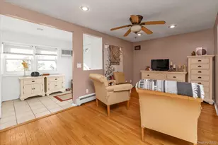303 Oak St, West Hempstead, NY 11550 - Photo 2