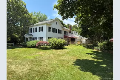 49925 Main Road, Southold, NY 11971 - Photo 16