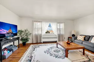 1235 Crosby Ave, Bronx, NY 10461 - Photo 4