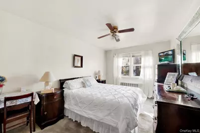 1235 Crosby Avenue, Bronx, NY 10461 - Photo 16