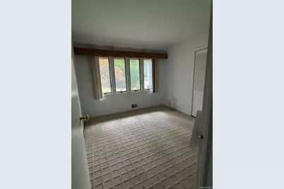 4 Norgate Road, Glen Head, NY 11545 - Photo 12