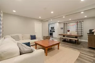 21 Wabil Rd, Miller Place, NY 11764 - Photo 8