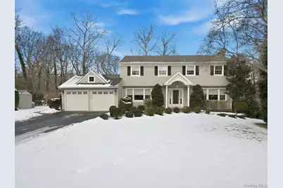 41 Edcris Lane, Huntington, NY 11743 - Photo 1