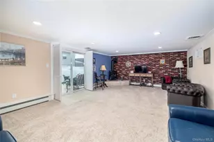 68 Lincoln Ave, Island Park, NY 11558 - Photo 14