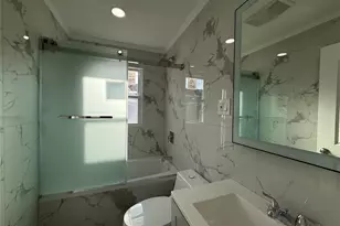 130-16 233rd, Rosedale, NY 11422 - Photo 10