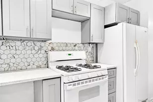 1304 Hobart Ave, Bronx, NY 10461 - Photo 28