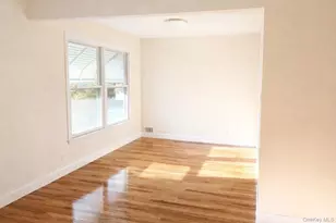 23-10 Waters Edge Dr, Bayside, NY 11360 - Photo 8