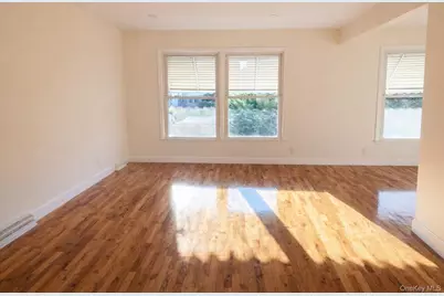 23-10 Waters Edge Drive, Bayside, NY 11360 - Photo 6