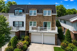 23-10 Waters Edge Dr, Bayside, NY 11360 - Photo 2