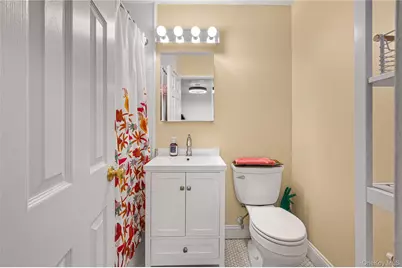 30 Pearsall Avenue #2M, Glen Cove, NY 11542 - Photo 12