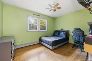 260 Lower Rocky Point Rd, Sound Beach, NY 11789 - Photo 10