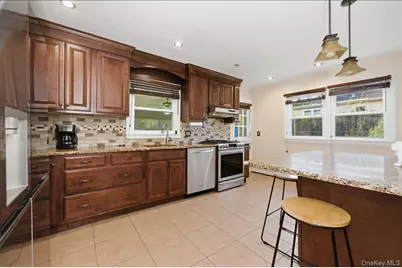 260 Lower Rocky Point Road, Sound Beach, NY 11789 - Photo 6