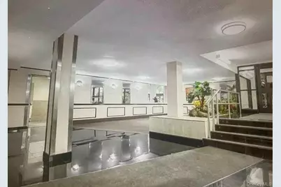 31-31 138th Street #6C, Flushing, NY 11354 - Photo 2