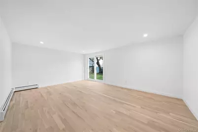 61 Lincoln Avenue, Deer Park, NY 11729 - Photo 12