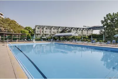 7-04 166th Street #9A, Whitestone, NY 11357 - Photo 18