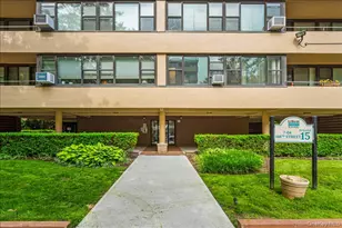 7-04 166th St, Whitestone, NY 11357 - Photo 12