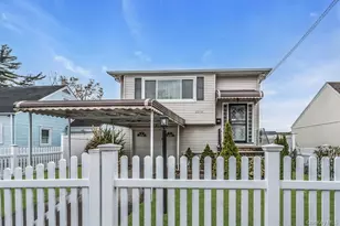 1070 Mahopac Rd, West Hempstead, NY 11552 - Photo 2