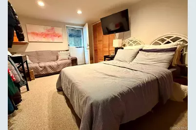 24125 85th Avenue, Bellerose, NY 11426 - Photo 16