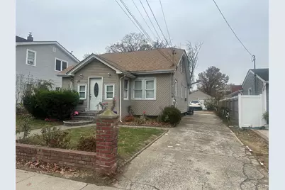 35 William Street, Roosevelt, NY 11575 - Photo 2