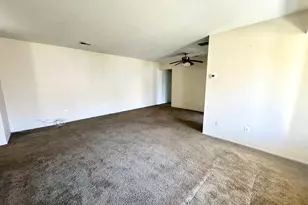 30 Kiowa Ct, Coram, NY 11727 - Photo 6