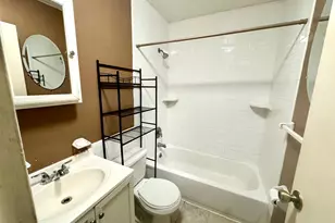 30 Kiowa Ct, Coram, NY 11727 - Photo 4