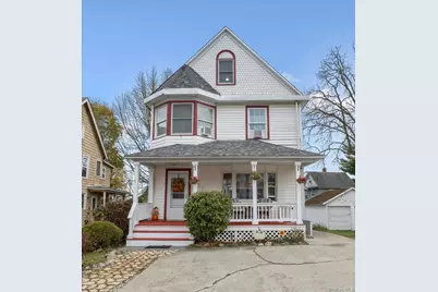 10 Royce Ave, Middletown, NY 10940 - Photo 1