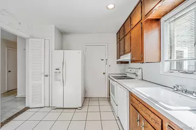 78 Patton Boulevard, New Hyde Park, NY 11040 - Photo 30