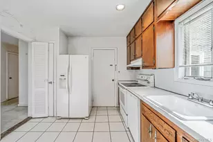 78 Patton Blvd, New Hyde Park, NY 11040 - Photo 30