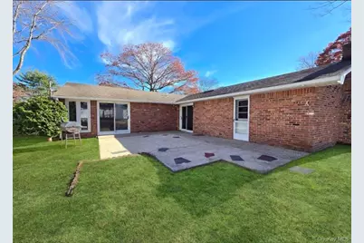 11 Hill Street, Ronkonkoma, NY 11779 - Photo 22