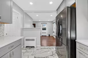 8 Robbins Ave, Elmsford, NY 10523 - Photo 18