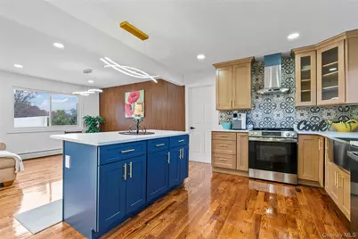 8 Marc Drive, Ridge, NY 11961 - Photo 8
