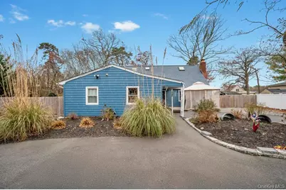 154 Woodland Avenue, Central Islip, NY 11722 - Photo 1