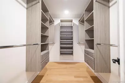 1680 Cornelius Avenue, Wantagh, NY 11793 - Photo 30