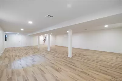 1680 Cornelius Avenue, Wantagh, NY 11793 - Photo 36