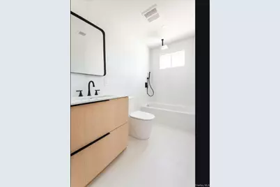 1379 East 93, Brooklyn, NY 11236 - Photo 6