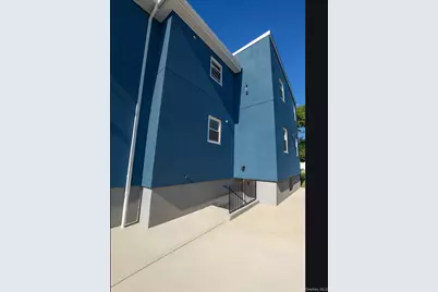 1379 East 93, Brooklyn, NY 11236 - Photo 10