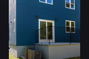 1379 East 93, Brooklyn, NY 11236 - Photo 12