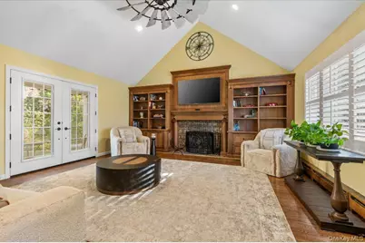 6 Maureen Drive, Mount Sinai, NY 11766 - Photo 4