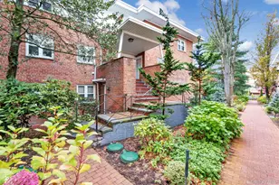 200 S Middle Neck Rd, Great Neck, NY 11021 - Photo 2